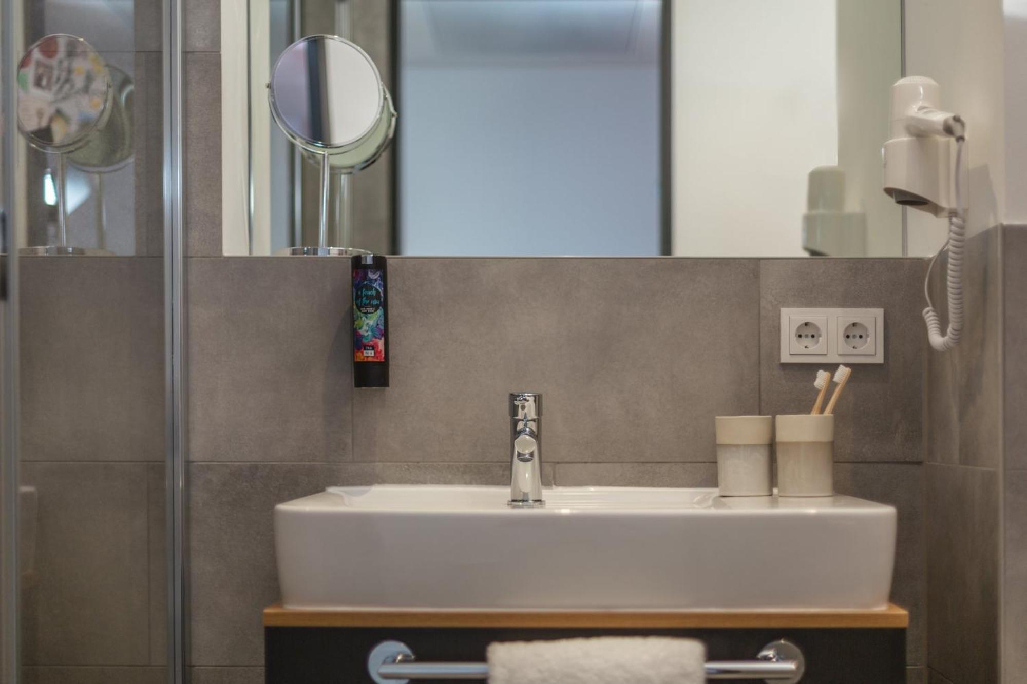Holiday Inn - The Niu, Sparrow Regensburg By Ihg Luaran gambar